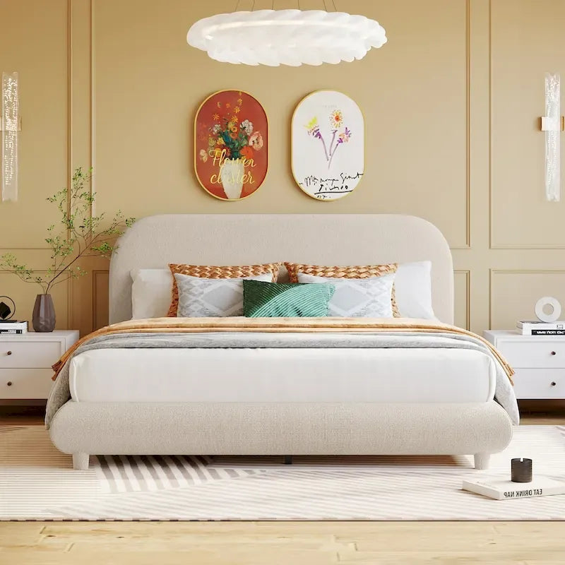 Lit plateforme rembourré en molleton Teddy Queen Size avec tissu épais, cadre solide et design élégant en forme de courbe