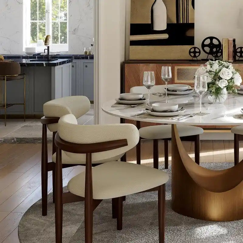 Table à manger ronde moderne avec plateau en pierre brillante blanche et piédestal en bronze