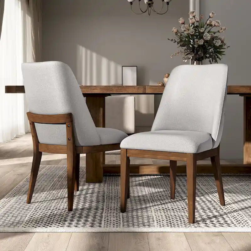 Chaise de salle à manger arrondie en bois massif avec rembourrage capitonné